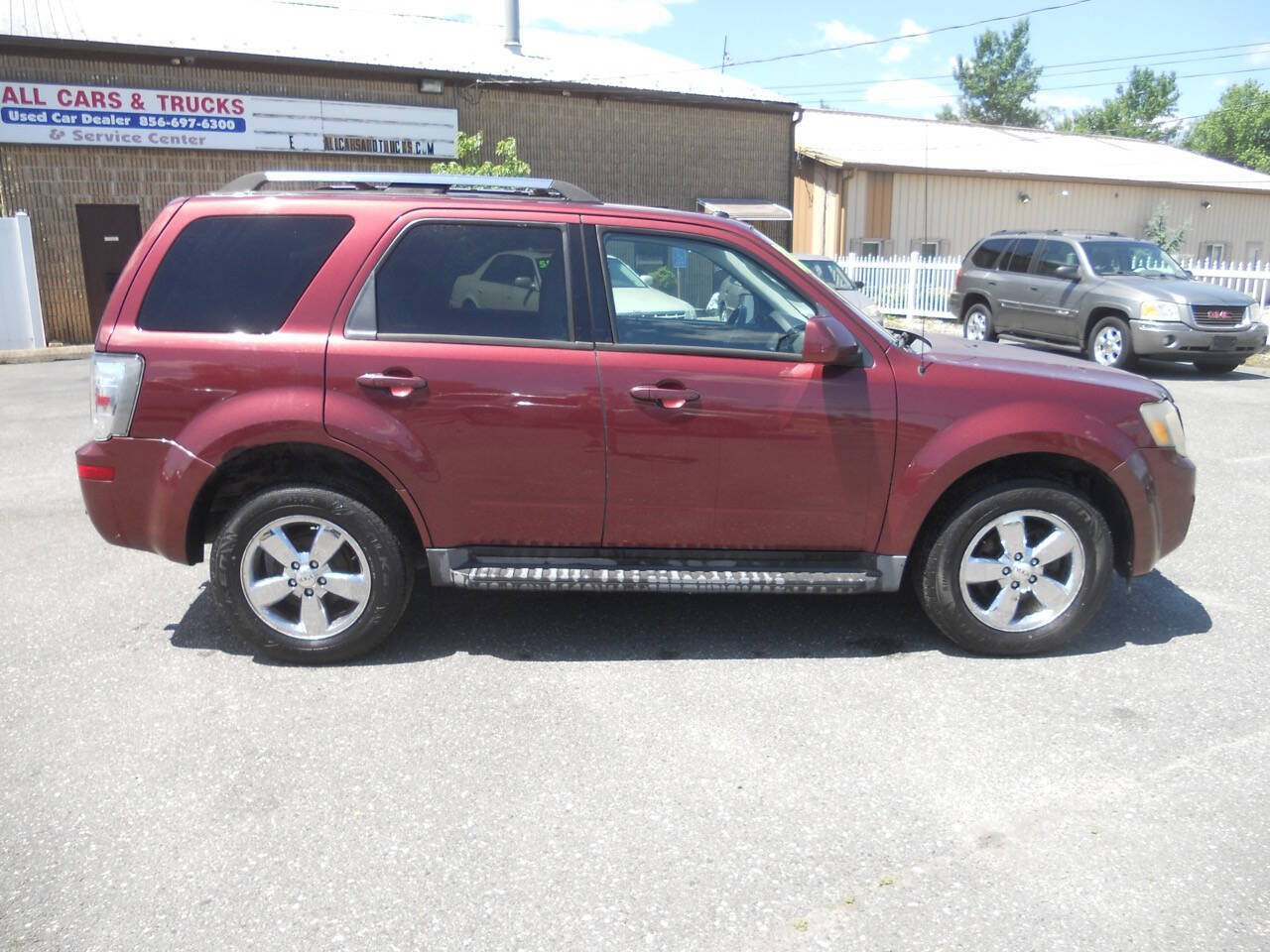 Used 2010 Mercury Mariner Premier AWD/4WD image 6