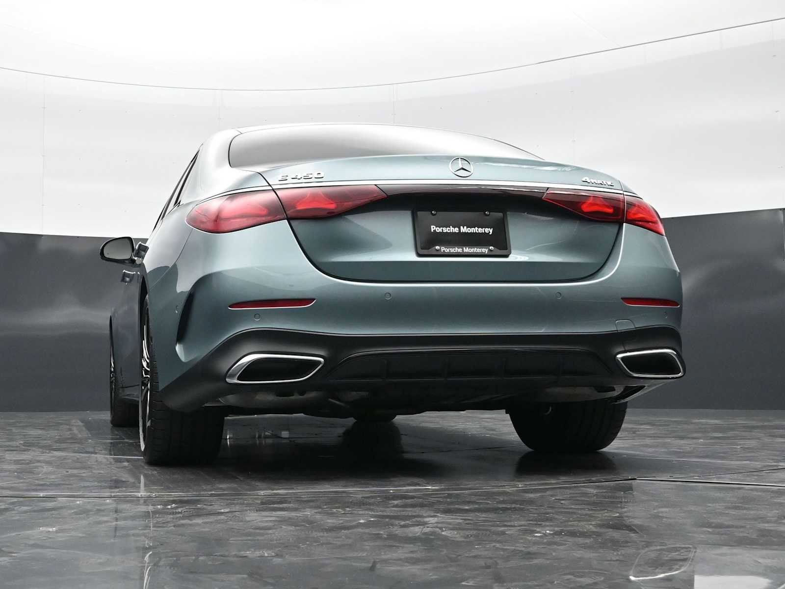 Used 2025 Mercedes-Benz E 450 4MATIC Sedan image 43