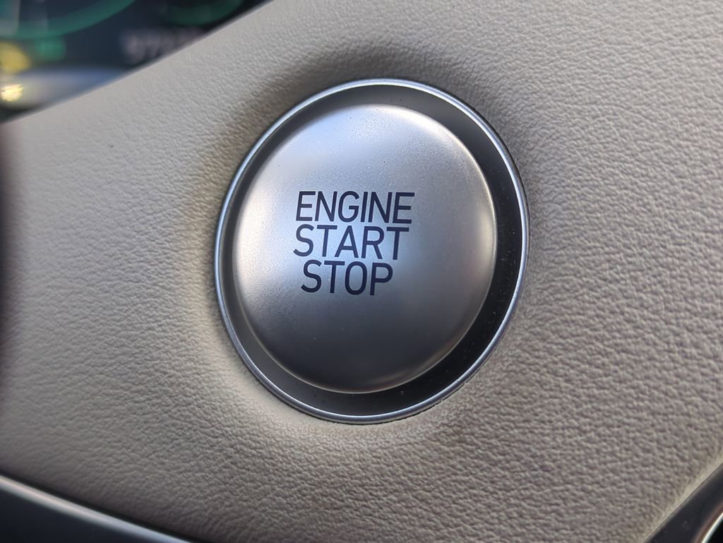 Used 2022 Hyundai Palisade Limited image 33