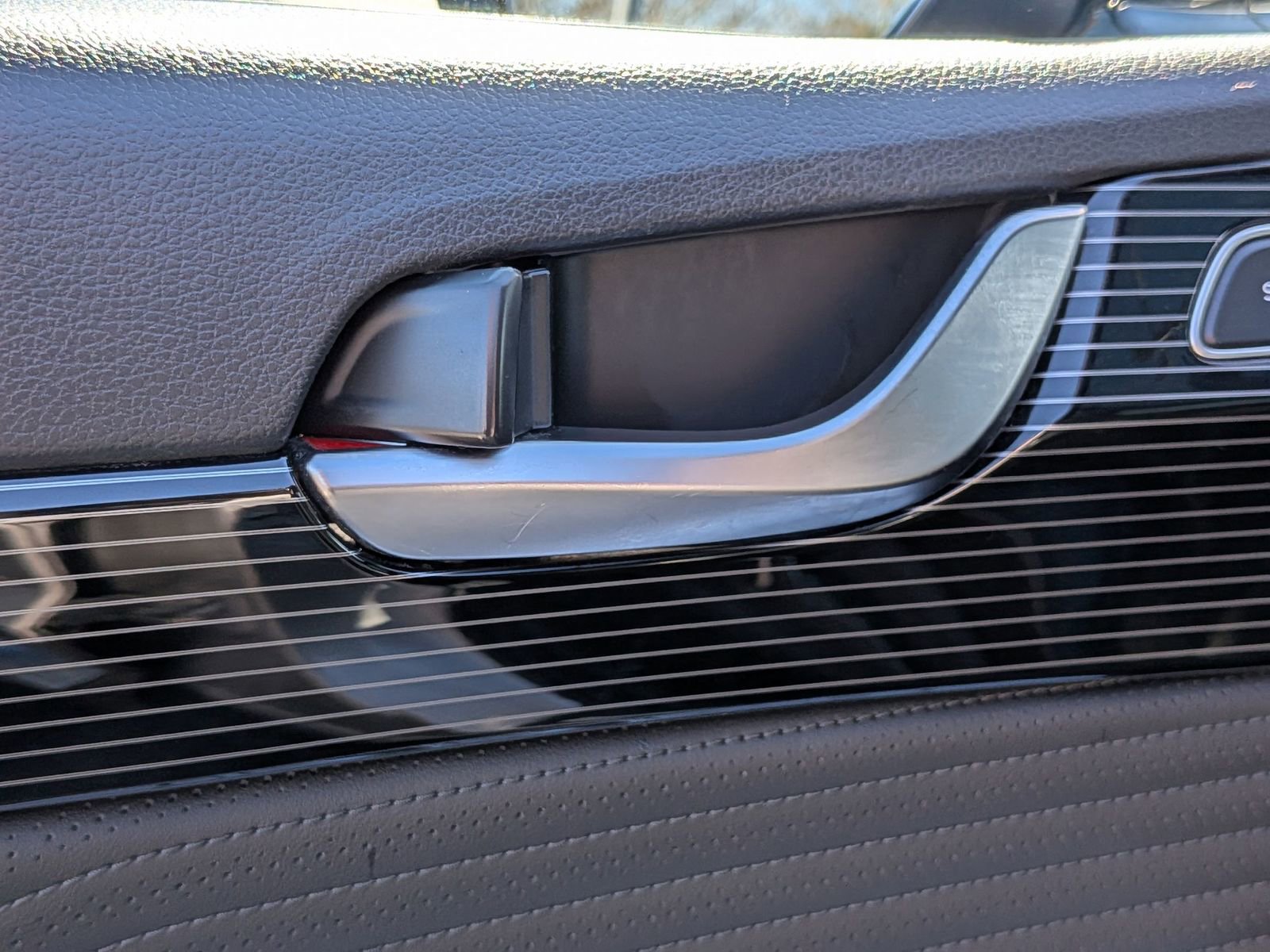 Used 2024 Hyundai Palisade Calligraphy image 13