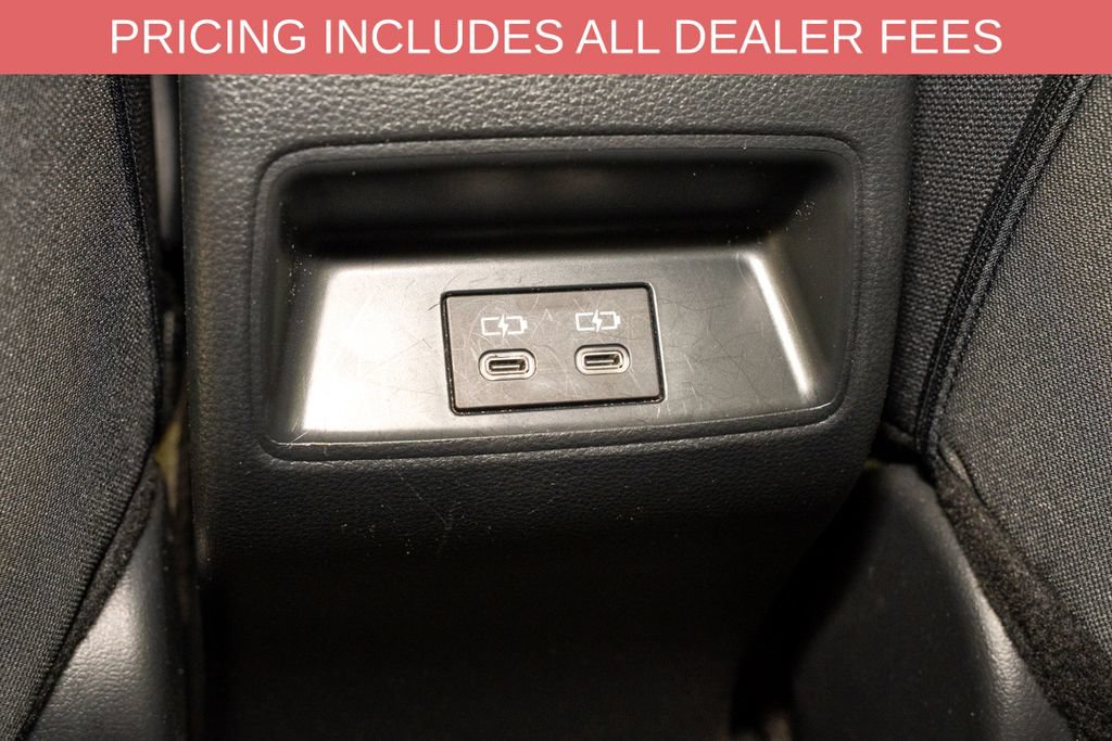 Used 2024 Toyota Corolla LE FWD image 7