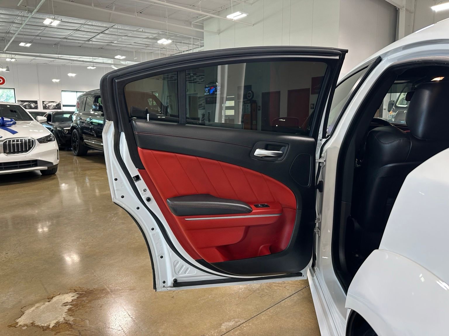Used 2022 Dodge Charger Scat Pack RWD image 37