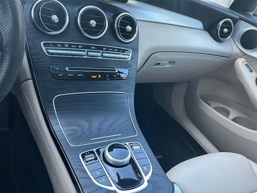 Used 2019 Mercedes-Benz GLC 300 4MATIC image 56