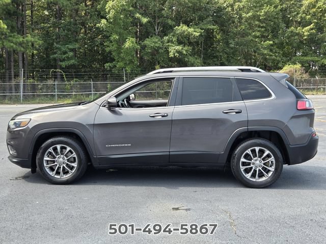 Used 2019 Jeep Cherokee Latitude Plus FWD image 2