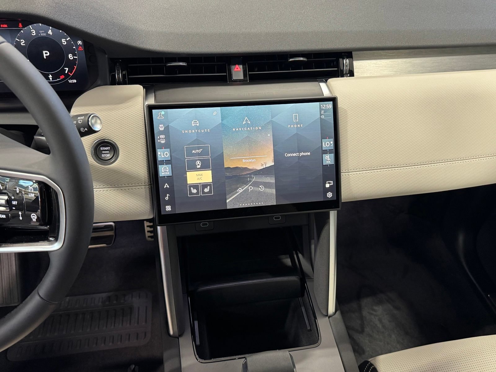 New 2026 Land Rover Discovery Sport Landmark AWD/4WD image 25