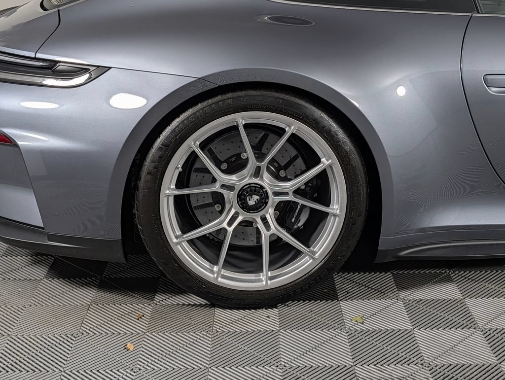 Certified 2026 Porsche 911 GT3 RWD image 13