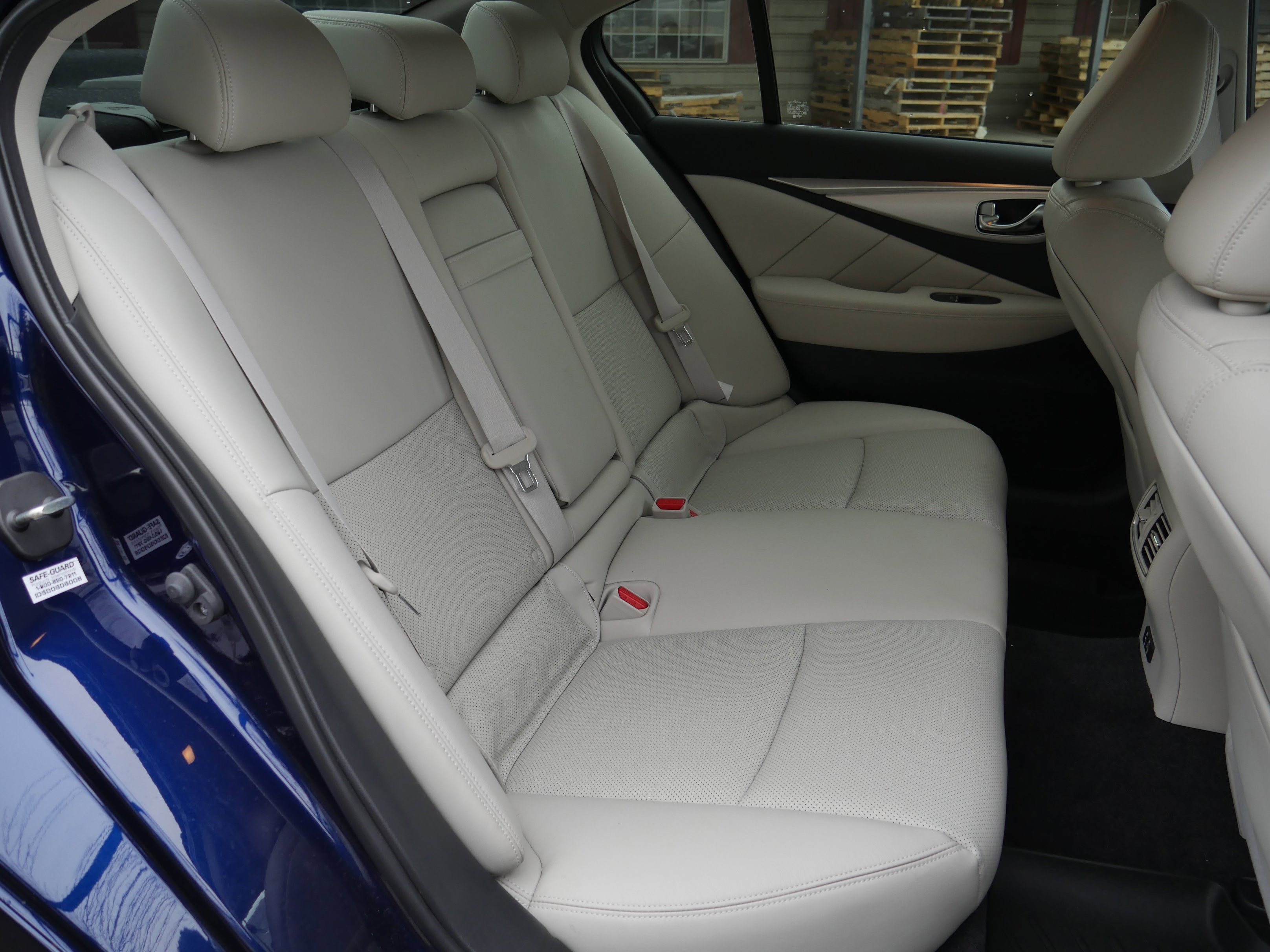 Used 2024 INFINITI Q50 Luxe w/ Cargo Package AWD/4WD image 31