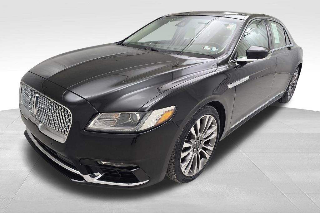 Used 2017 Lincoln Continental Select w/ Climate Package AWD/4WD image 5