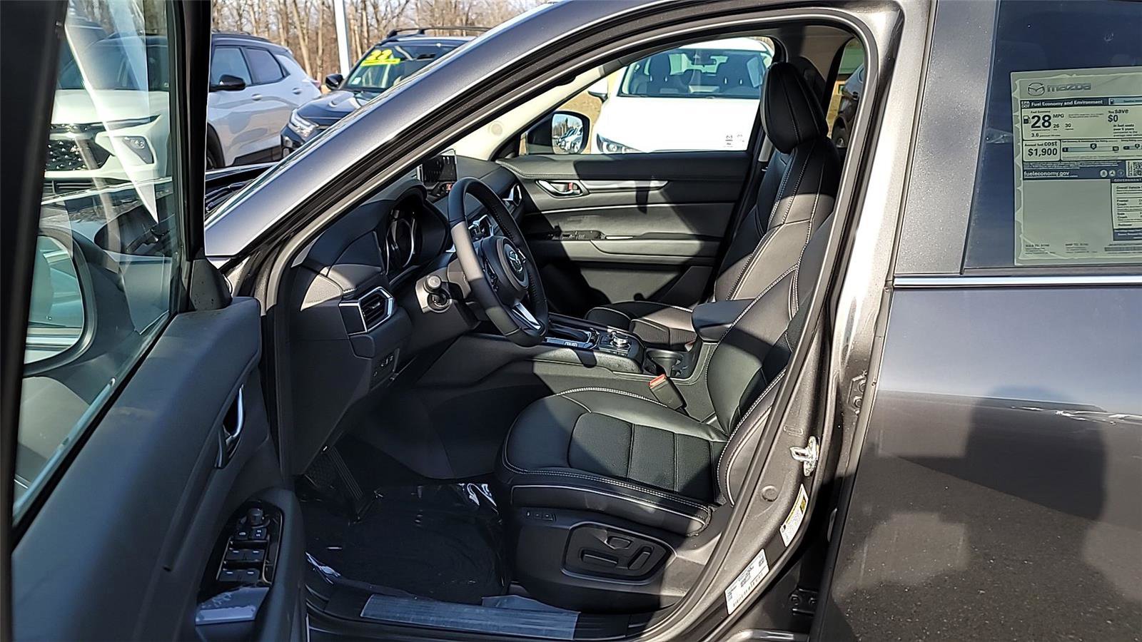 New 2025 MAZDA CX-5 AWD 2.5 S w/ Preferred Package image 19