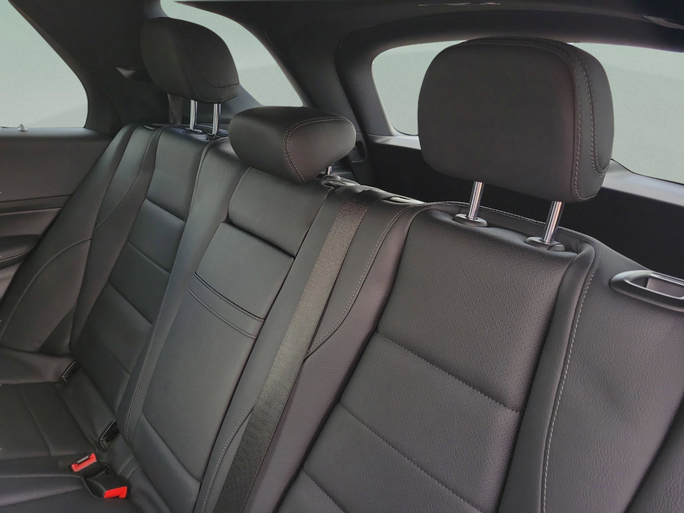 Used 2022 Mercedes-Benz GLE 350 4MATIC image 29