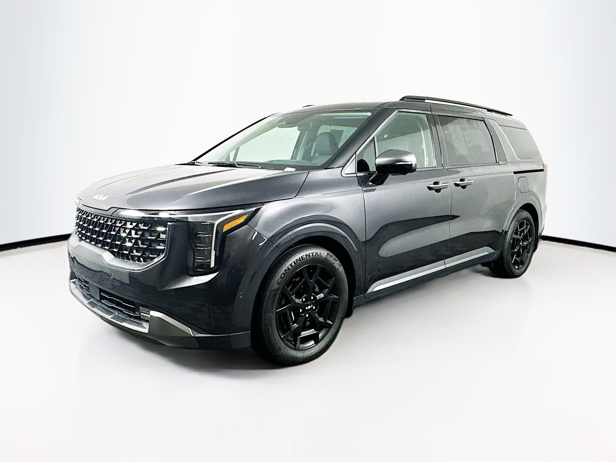 Used 2025 Kia Carnival SX Prestige image 3