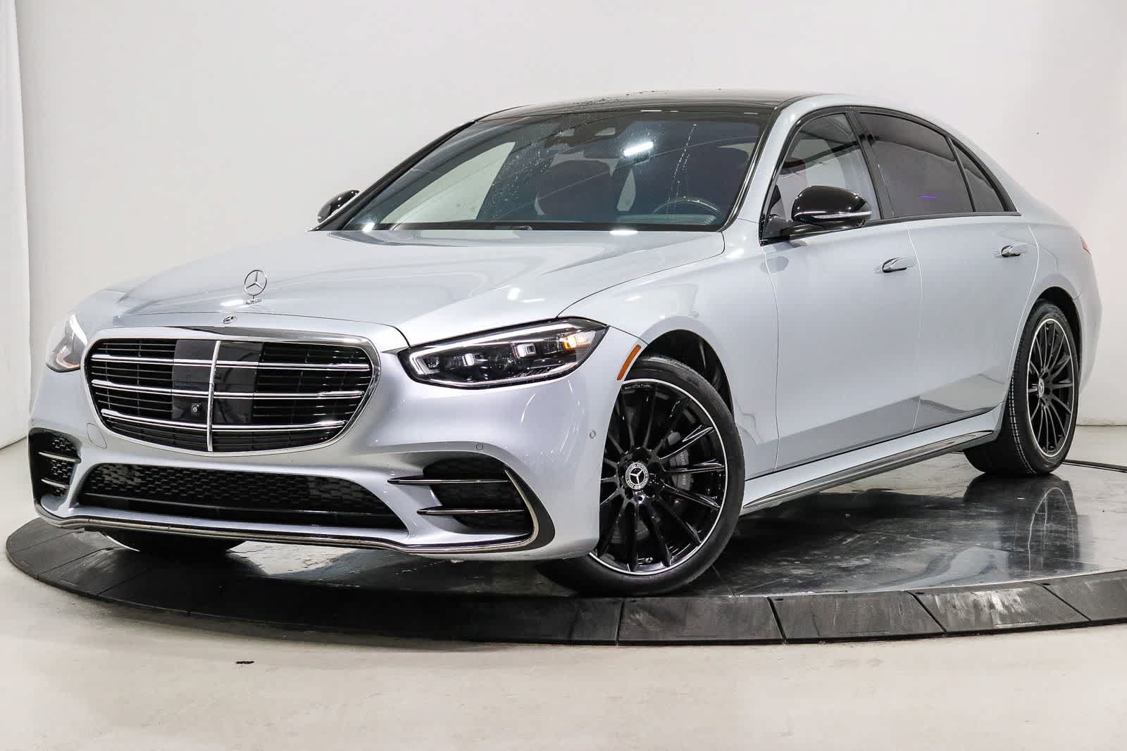 Used 2023 Mercedes-Benz S 580 4MATIC Sedan image 1