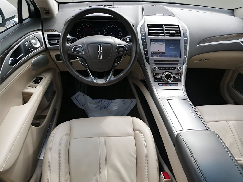 Used 2019 Lincoln MKZ Reserve w/ Luxury Package FWD image 14