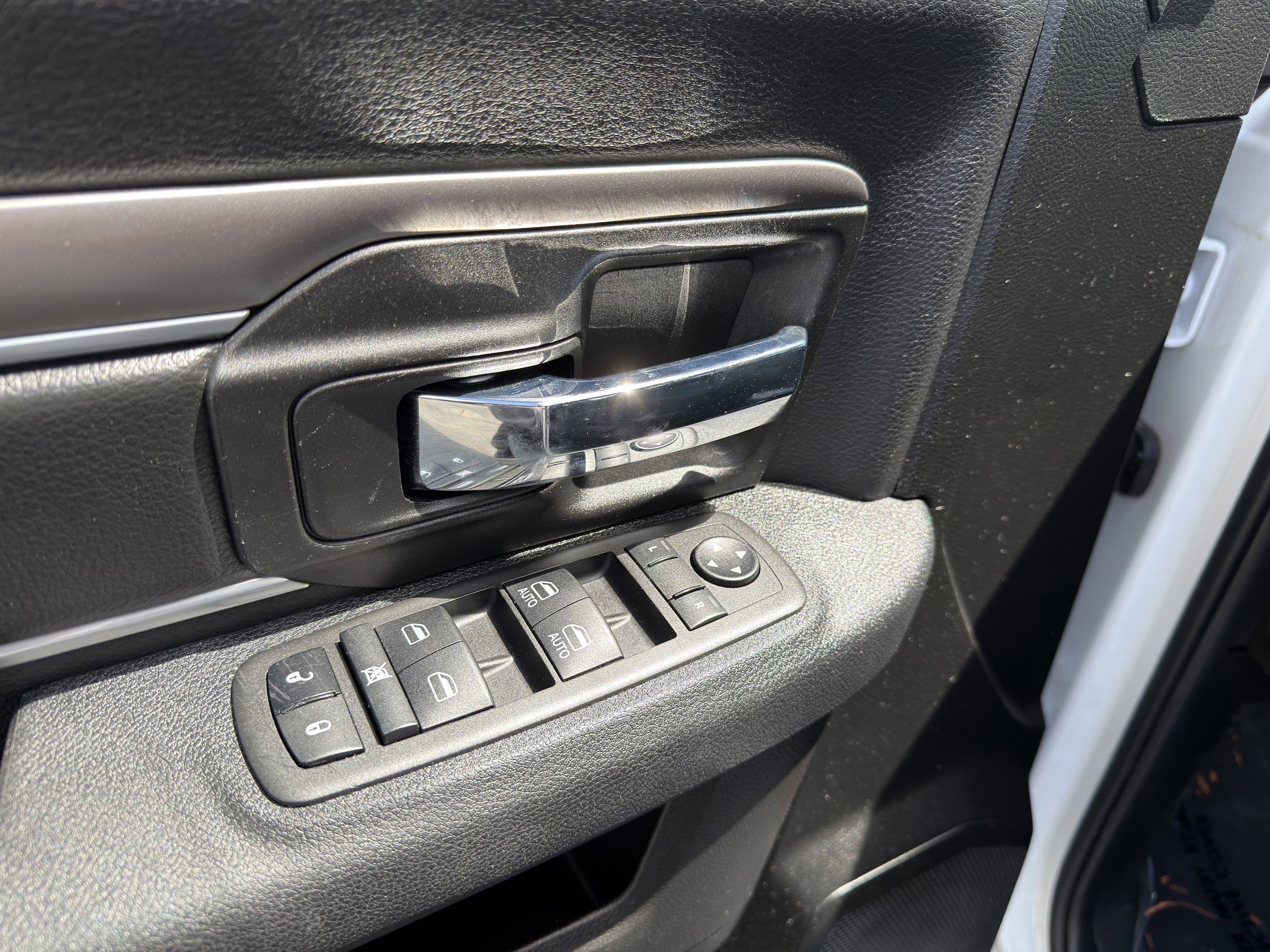 Used 2024 RAM 1500 Classic Warlock AWD/4WD image 23