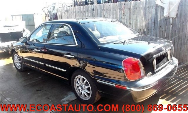 Used 2004 Hyundai XG350 image 3