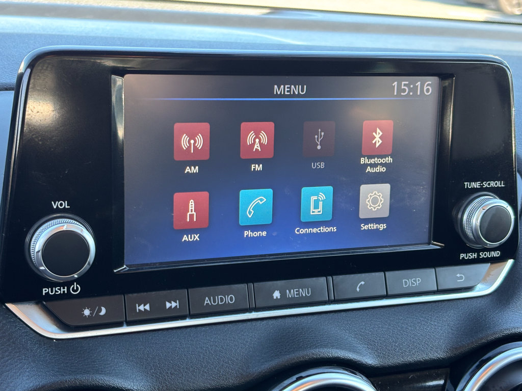 Used 2025 Nissan Sentra S FWD image 29