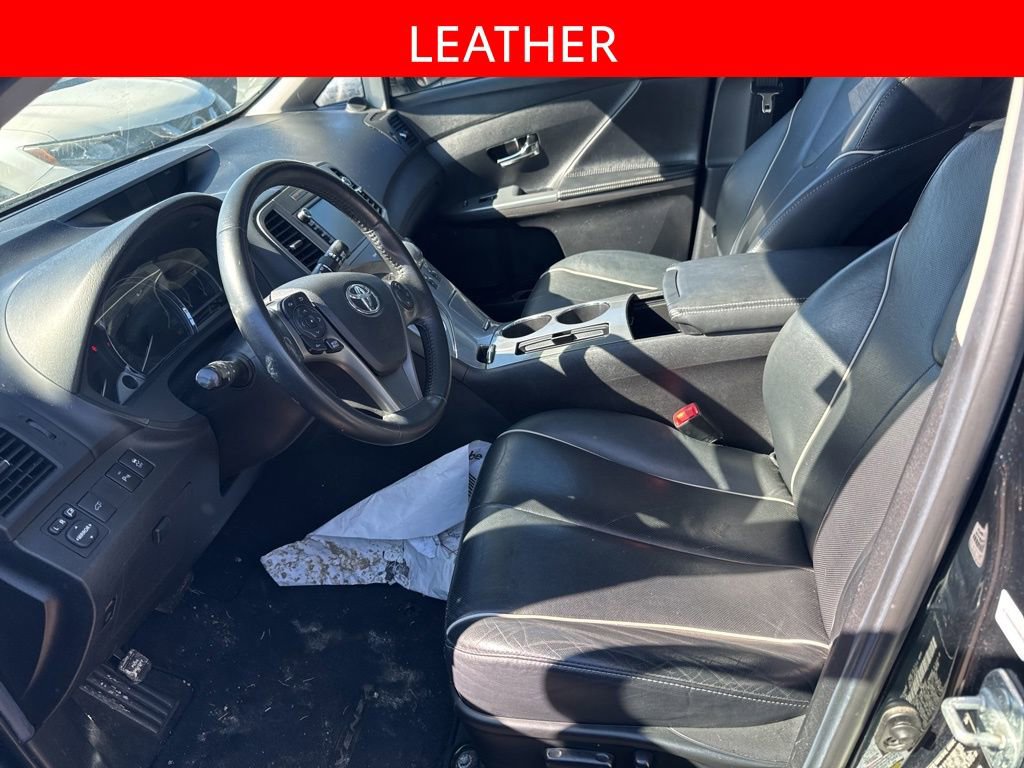 Used 2014 Toyota Venza Limited w/ Tow Prep Package image 5