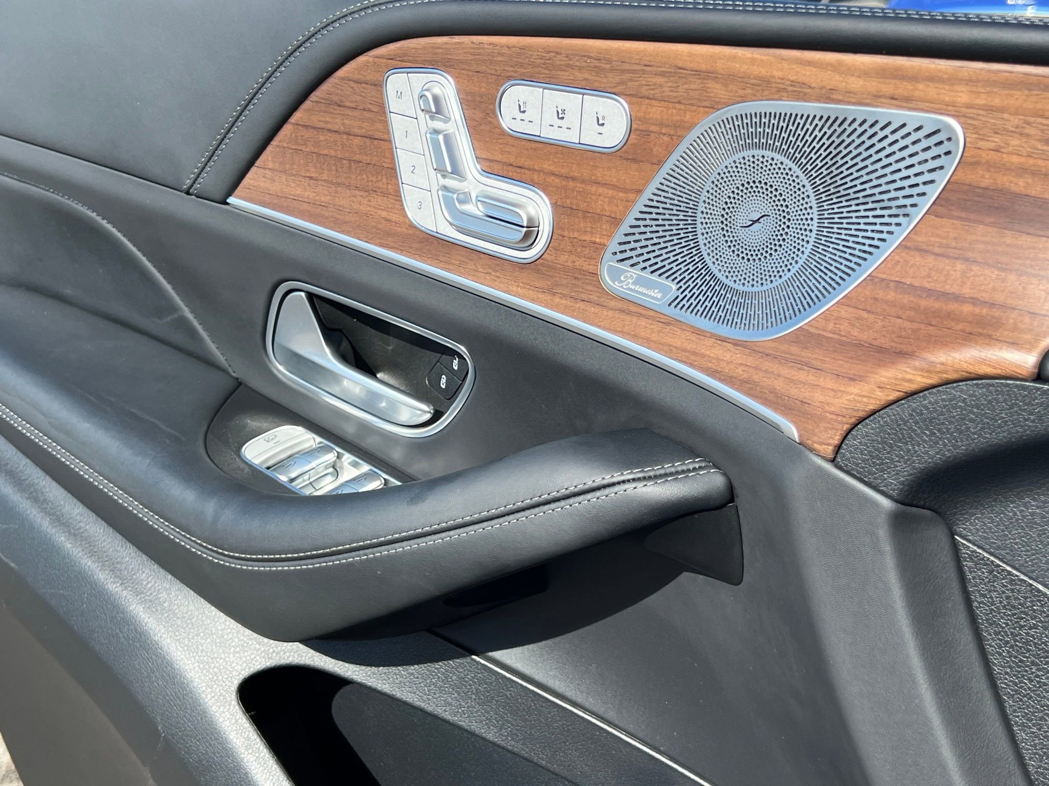 Used 2025 Mercedes-Benz GLS 63 AMG 4MATIC image 37