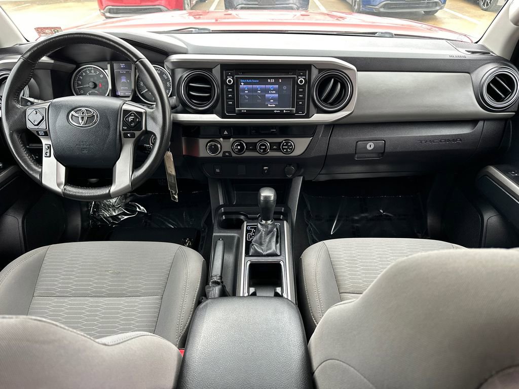 Used 2017 Toyota Tacoma SR5 w/ Tow Package image 13