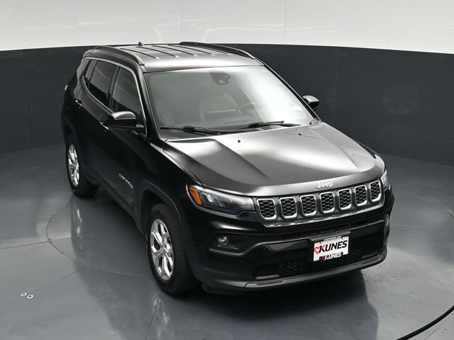 Certified 2024 Jeep Compass Latitude AWD/4WD image 48