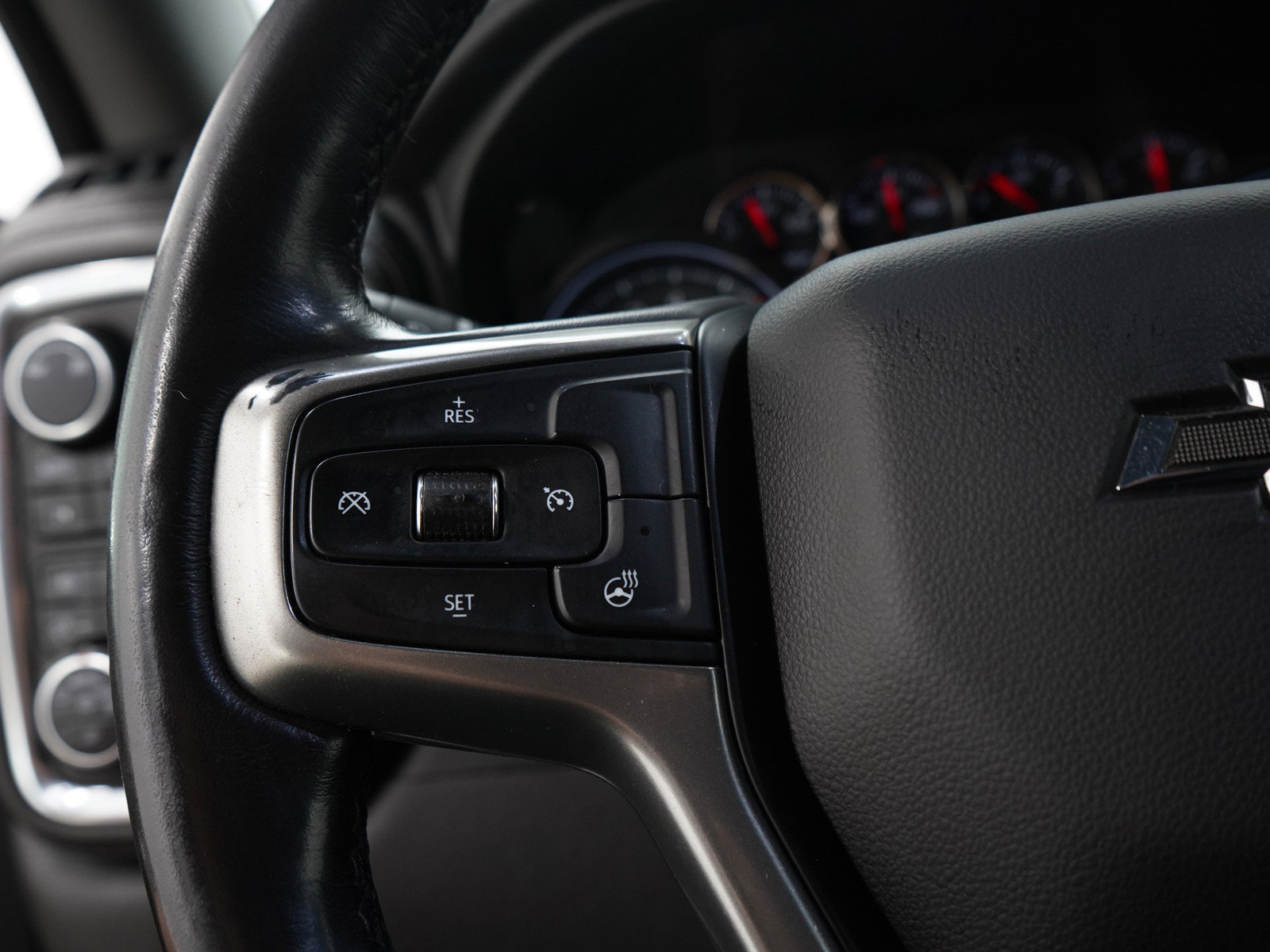 Used 2019 Chevrolet Silverado 1500 RST w/ All-Star Edition AWD/4WD image 27