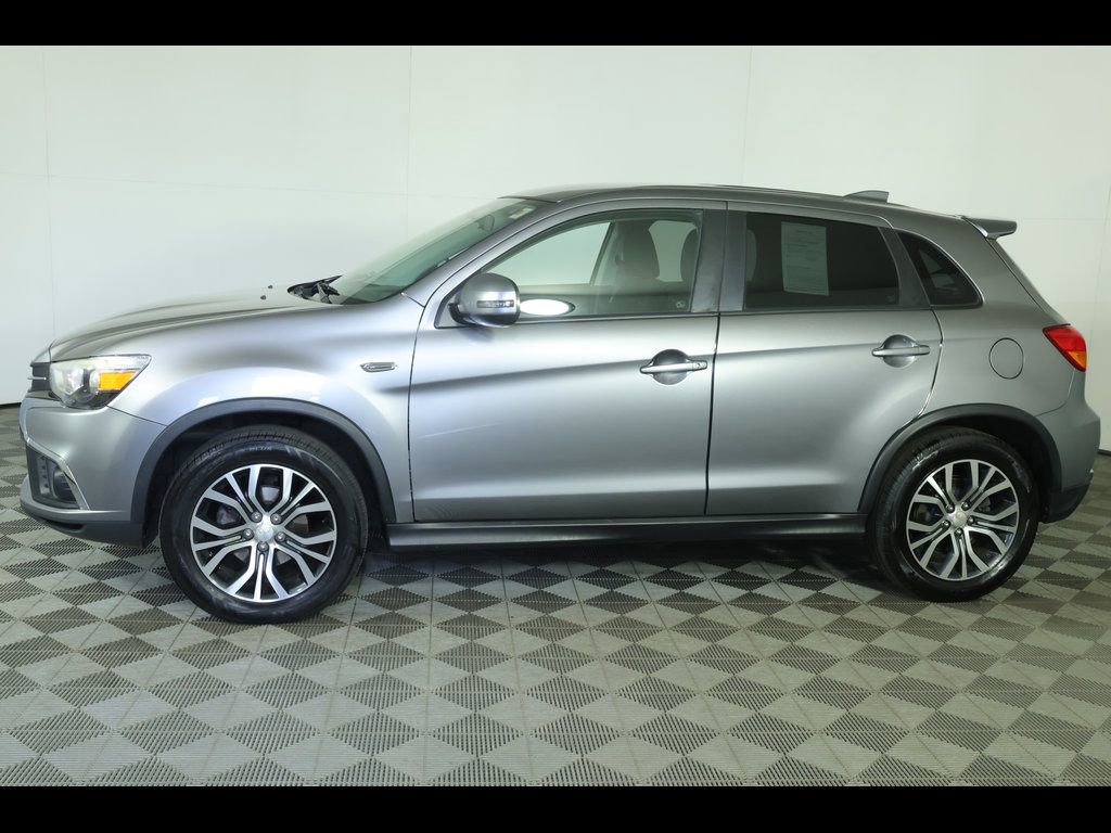 Used 2018 Mitsubishi Outlander Sport ES FWD image 4