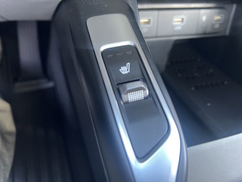 Certified 2023 Kia Sorento EX w/ Panoramic Sunroof Package image 57