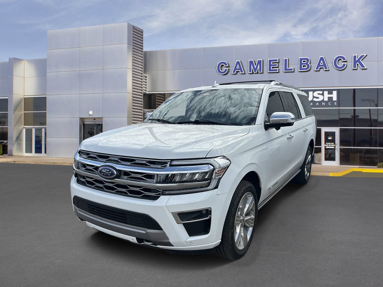 Used 2022 Ford Expedition Max Platinum AWD/4WD image 2