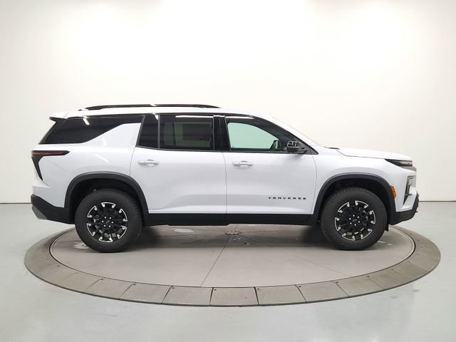 New 2026 Chevrolet Traverse Z71 w/ Driver Confidence Package AWD/4WD image 8