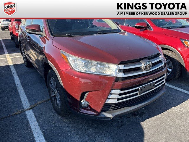 Used 2017 Toyota Highlander XLE