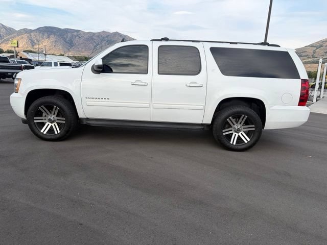 Used 2012 Chevrolet Suburban LT AWD/4WD image 2