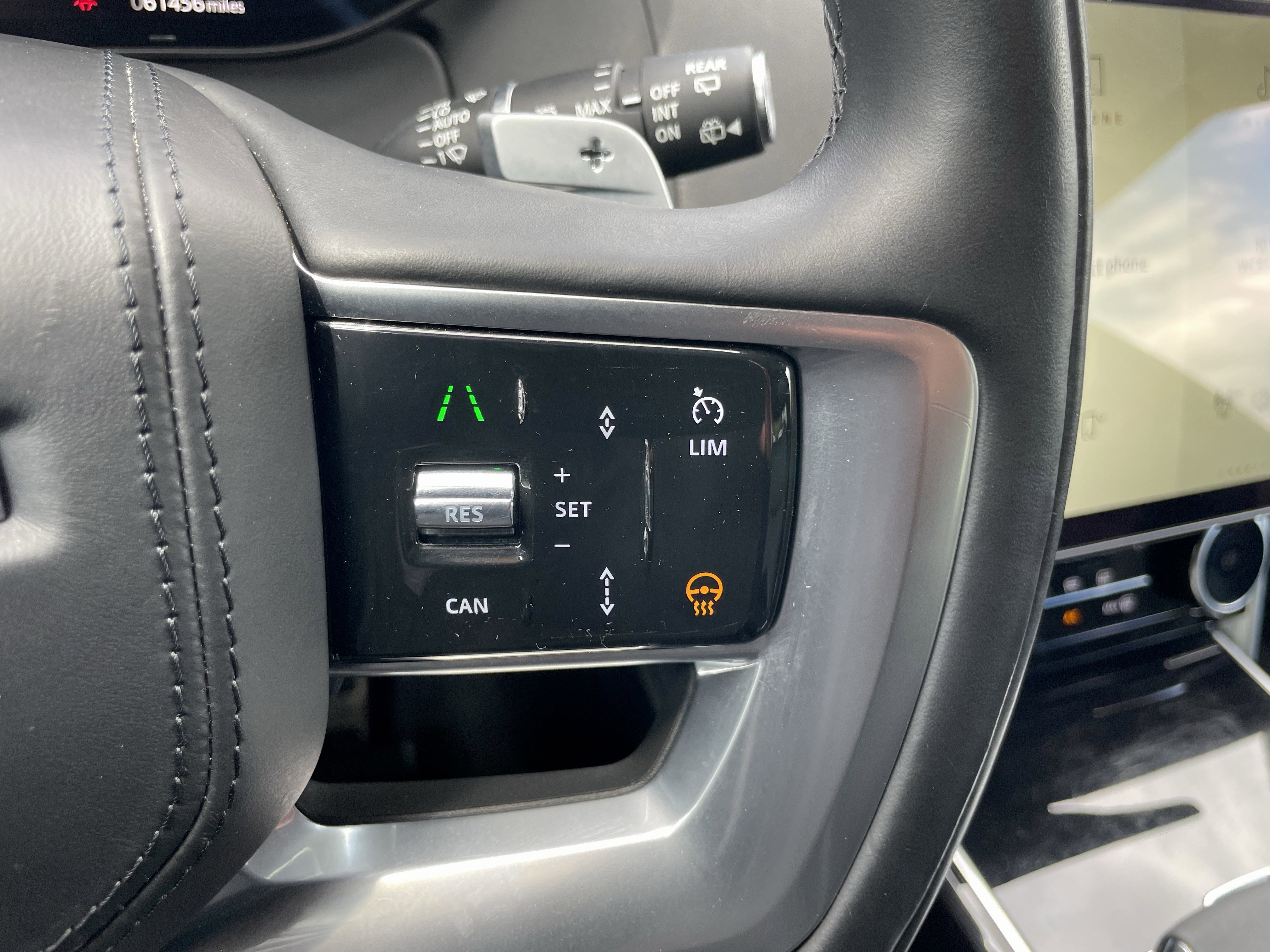 Used 2023 Land Rover Range Rover Long Wheelbase Autobiography image 22