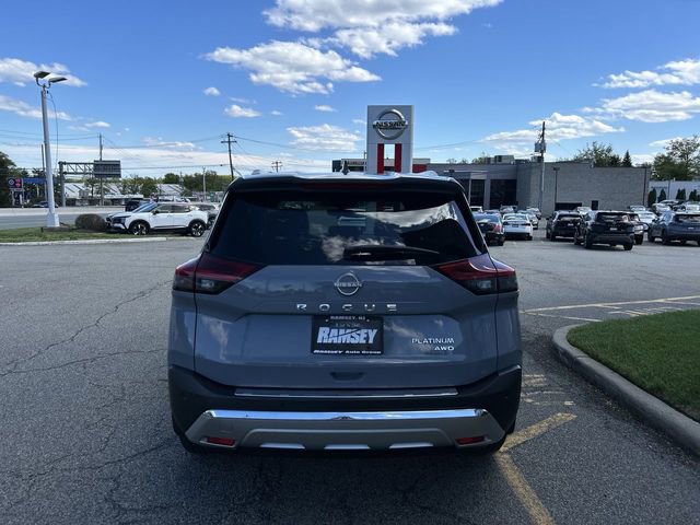 Certified 2023 Nissan Rogue Platinum w/ Platinum Premium Package AWD/4WD image 7
