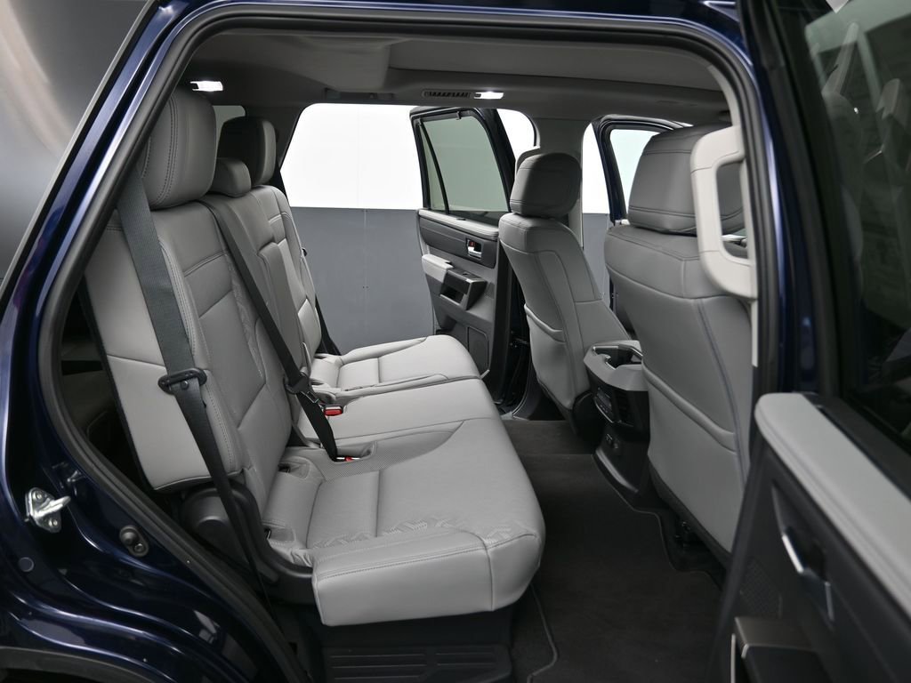 Used 2024 Toyota Sequoia Limited image 14