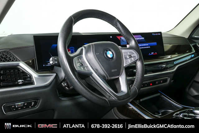 Used 2023 BMW X7 xDrive40i image 4