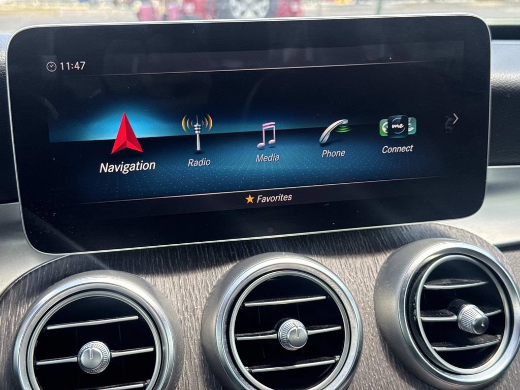 Used 2019 Mercedes-Benz C 300 Sedan image 27
