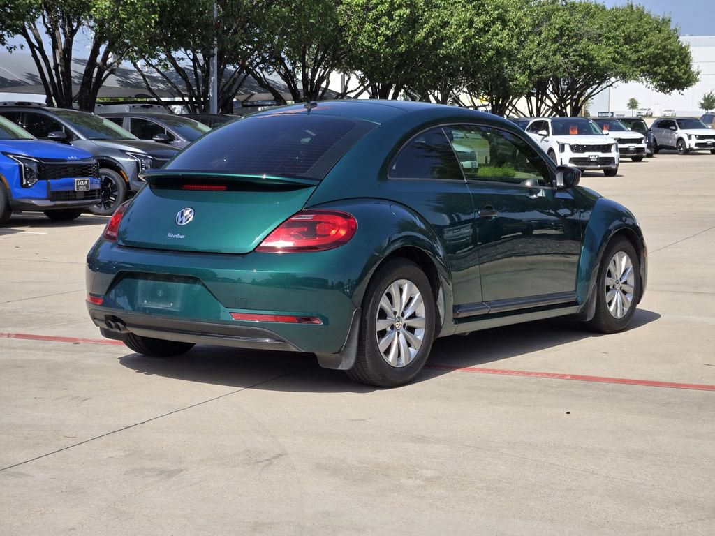Used 2018 Volkswagen Beetle 2.0T Coast FWD image 4