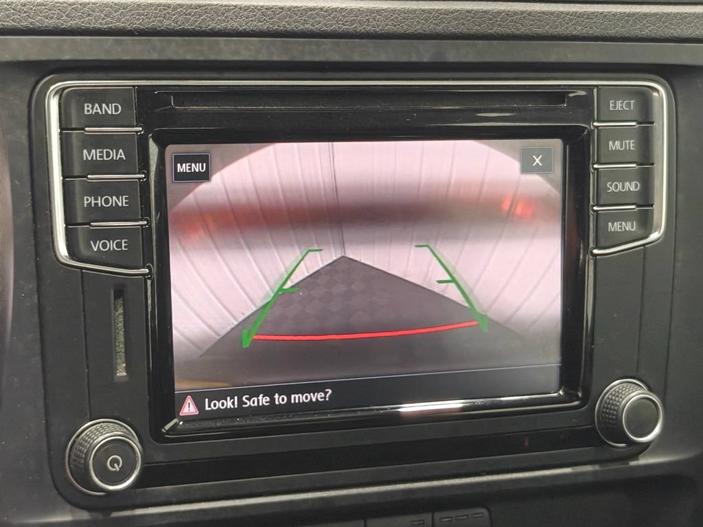 Used 2017 Volkswagen Jetta SE FWD image 7