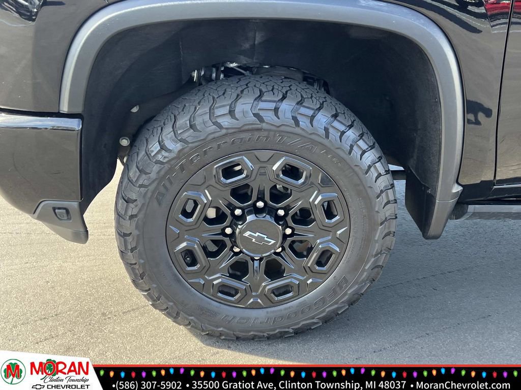 Certified 2024 Chevrolet Silverado 2500 High Country w/ Midnight Edition image 10