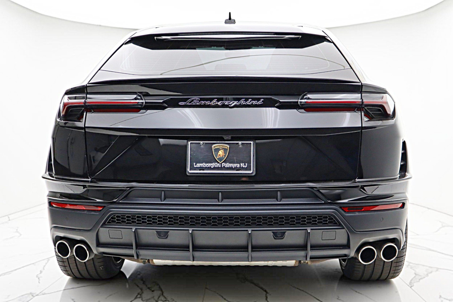 Used 2024 Lamborghini Urus S AWD/4WD image 11
