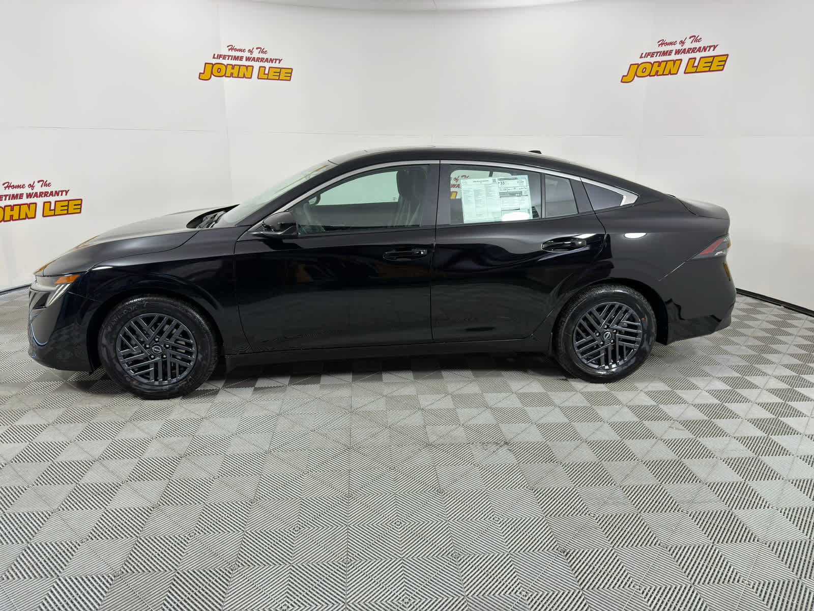 New 2026 Nissan Sentra SV w/ SV Convenience Package FWD image 2