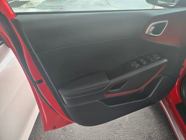 Used 2025 Kia Soul GT-Line FWD image 23
