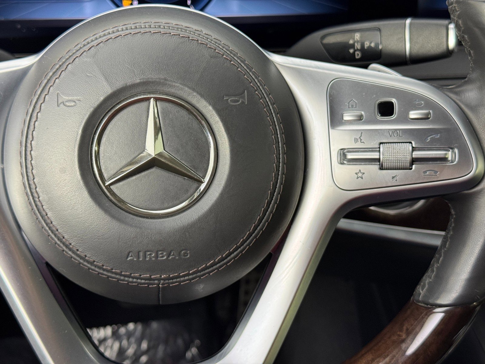 Used 2018 Mercedes-Benz S 560 Sedan image 24