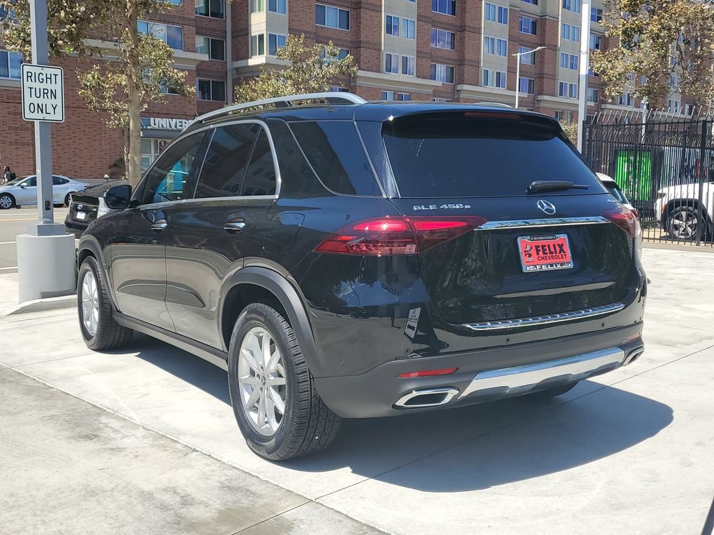 Used 2025 Mercedes-Benz GLE 450e 4MATIC image 5