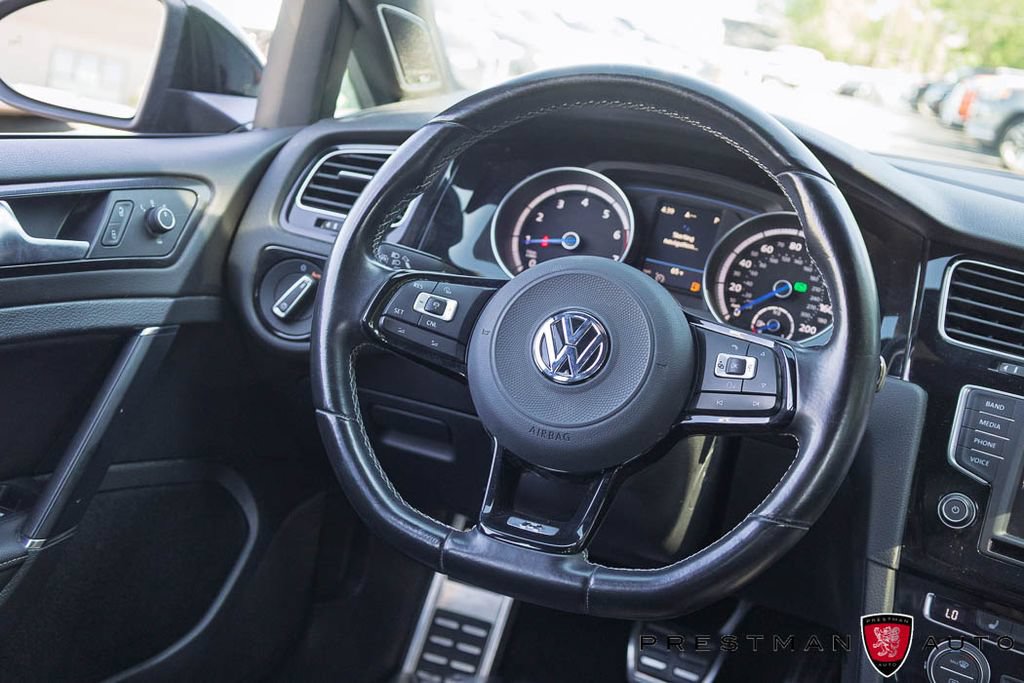 Used 2017 Volkswagen Golf R 4-Door AWD/4WD image 37
