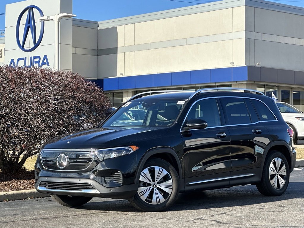 Used 2023 Mercedes-Benz EQB 300 4MATIC video 1