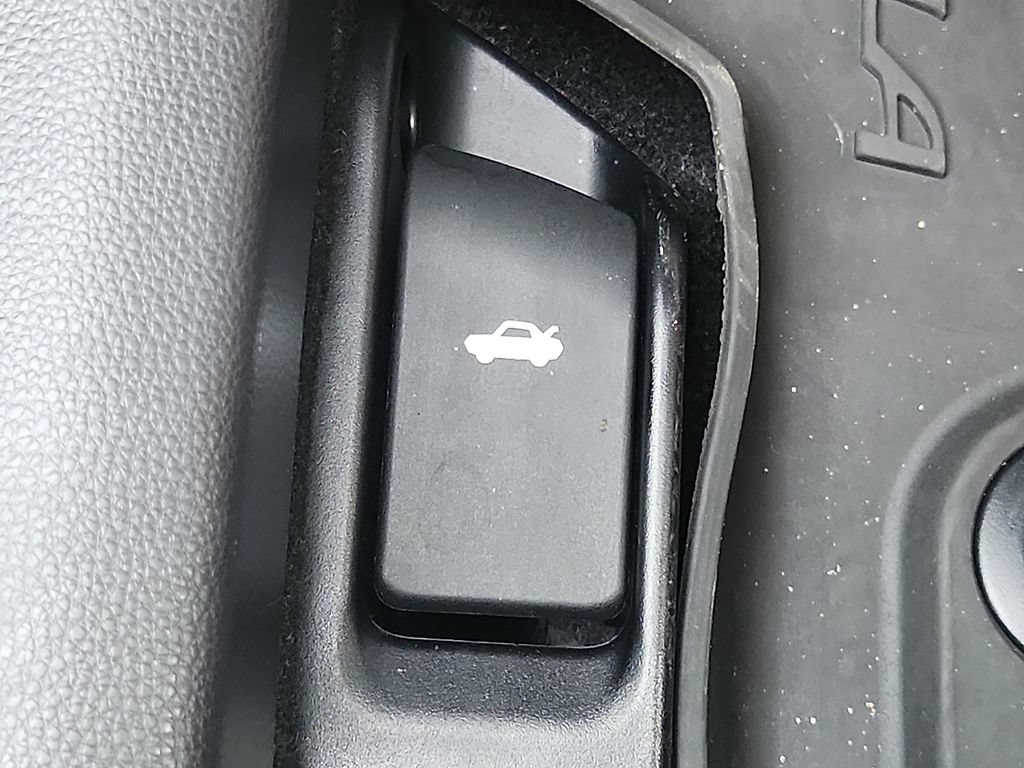 Used 2024 Toyota Corolla SE AWD/4WD image 24