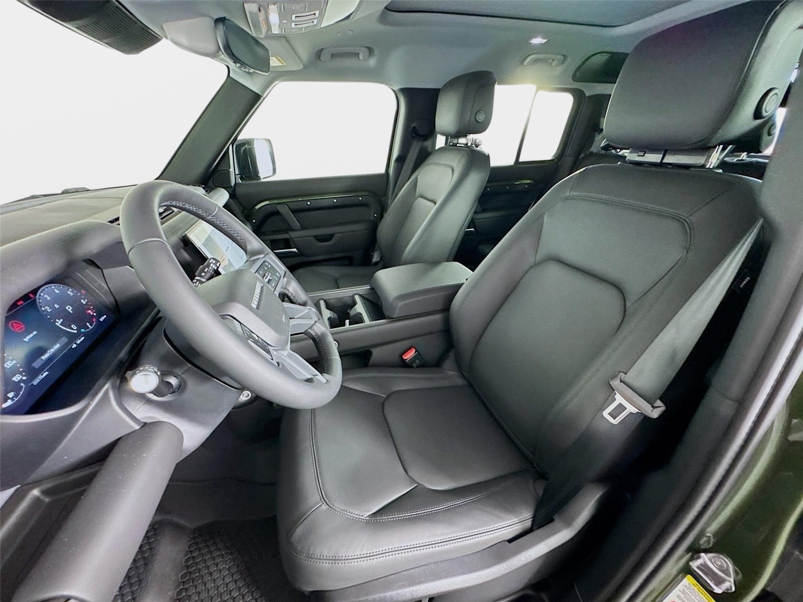New 2026 Land Rover Defender 110 X-Dynamic SE AWD/4WD image 11