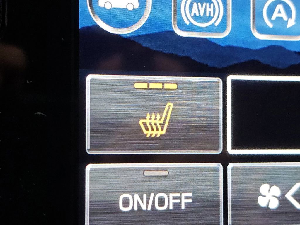 Used 2022 Subaru Outback Wilderness AWD/4WD image 13
