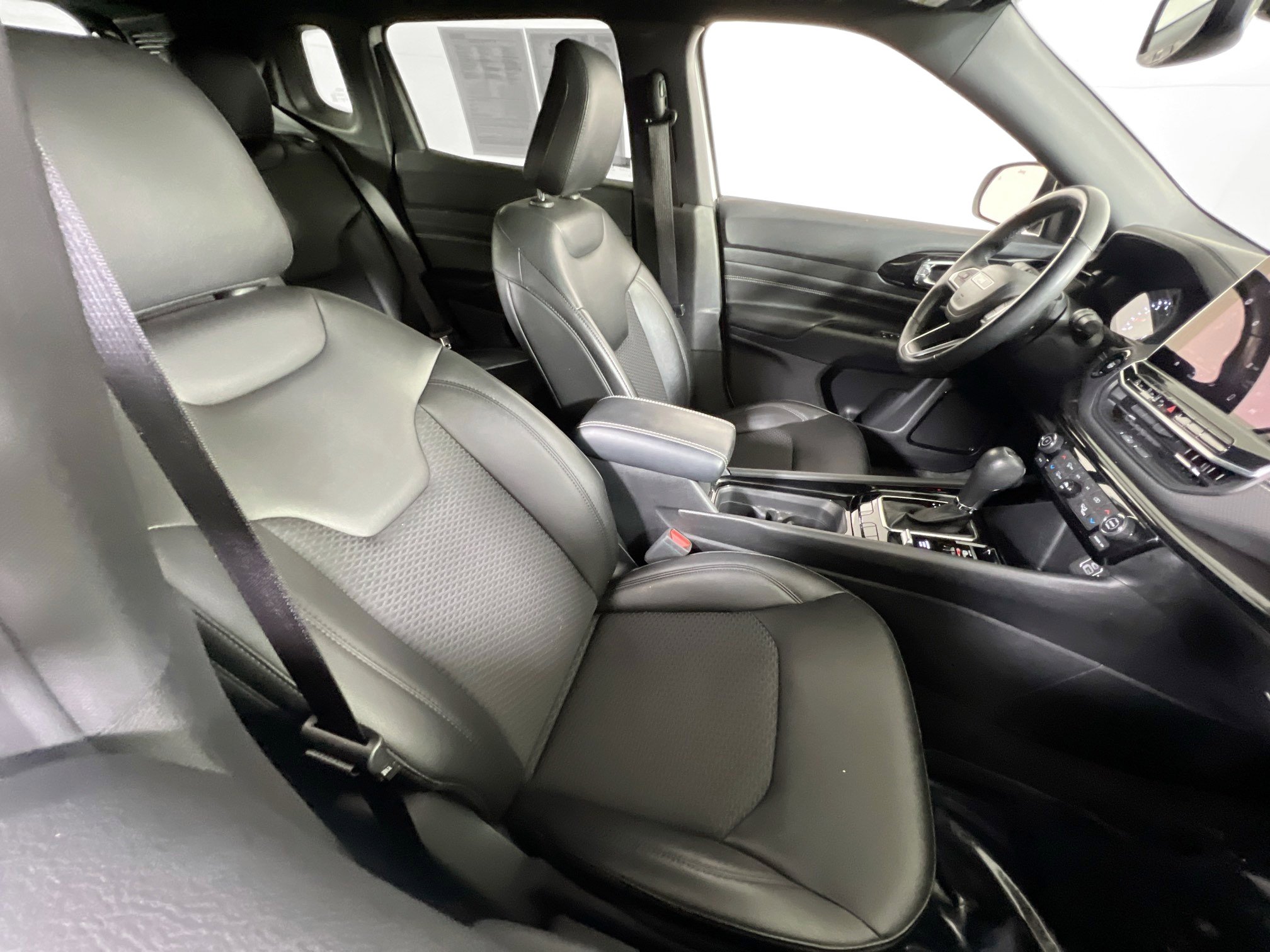 Used 2022 Jeep Compass Altitude w/ Convenience Group image 25